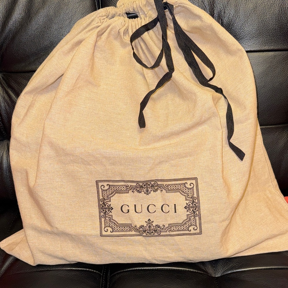 Gucci Black GG Monogram Canvas Tote with Leather Trim and Dusty - Picture 14 of 14